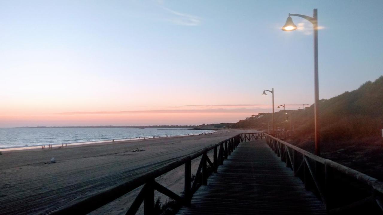 Primera línea playa Puerto Santa María vistas infinitas Limpieza excepcional PARKING El Puerto de Santa Maria Exterior foto